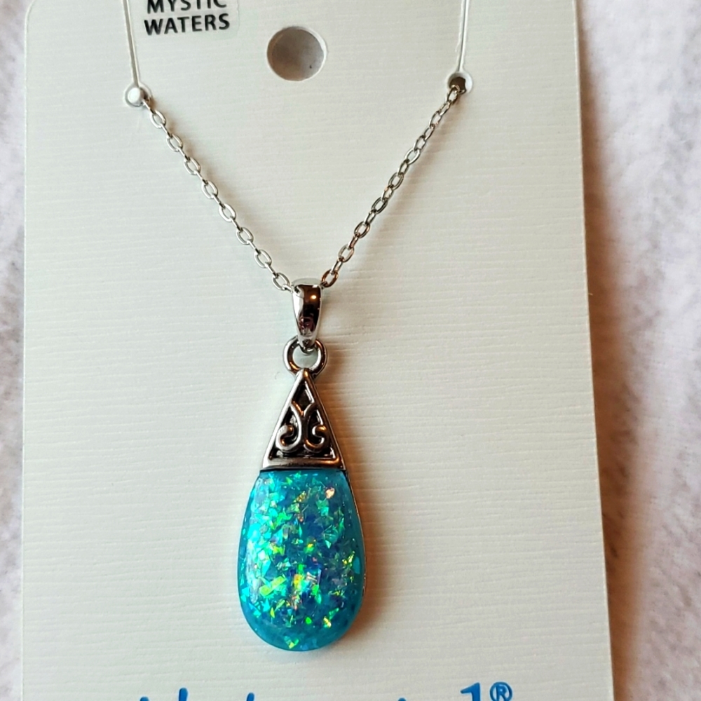 🎃Mystic Waters pendant Necklace